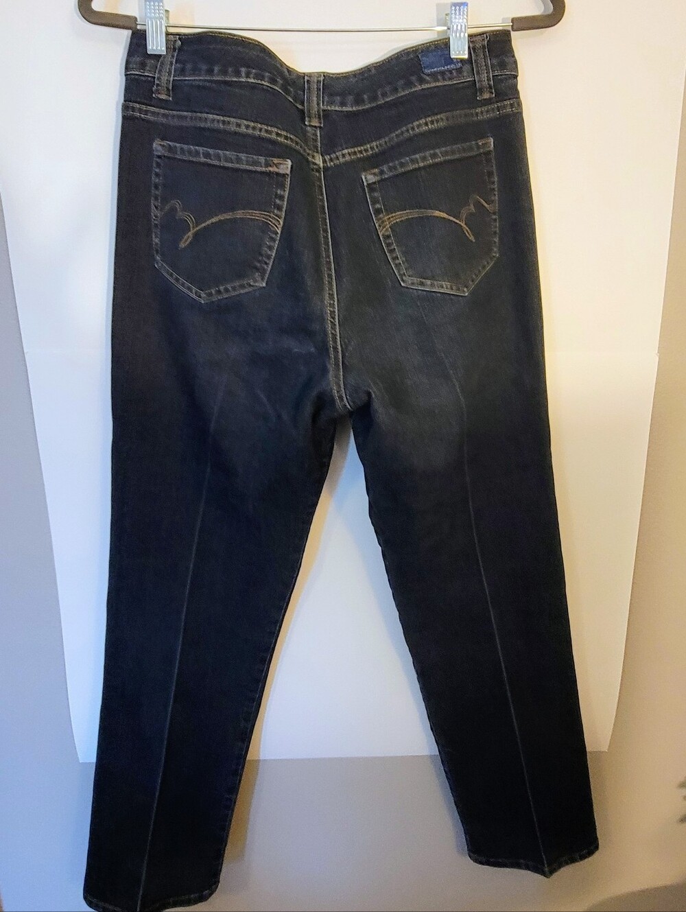 Bandolinoblu Straight Leg Flattering Dark Blue Jeans